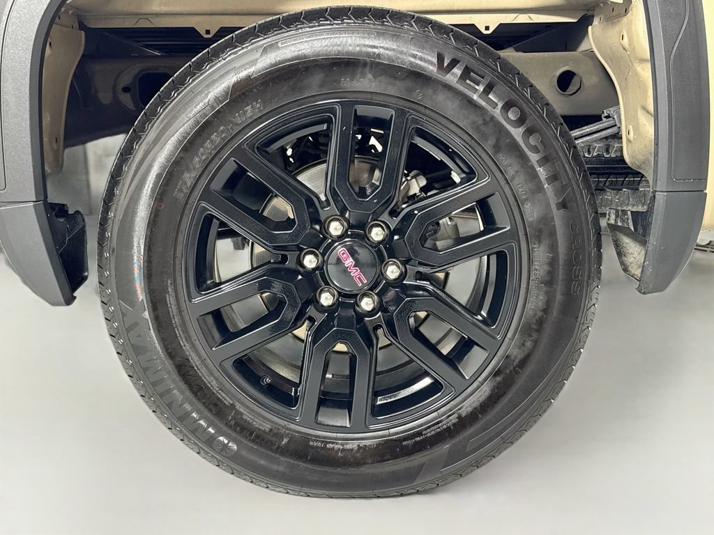 Used 2023 GMC Sierra 1500 Elevation RWD image 11