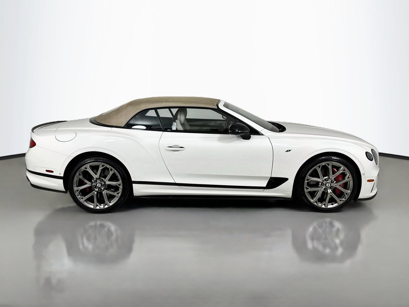 Certified 2023 Bentley Continental GT S AWD/4WD image 9