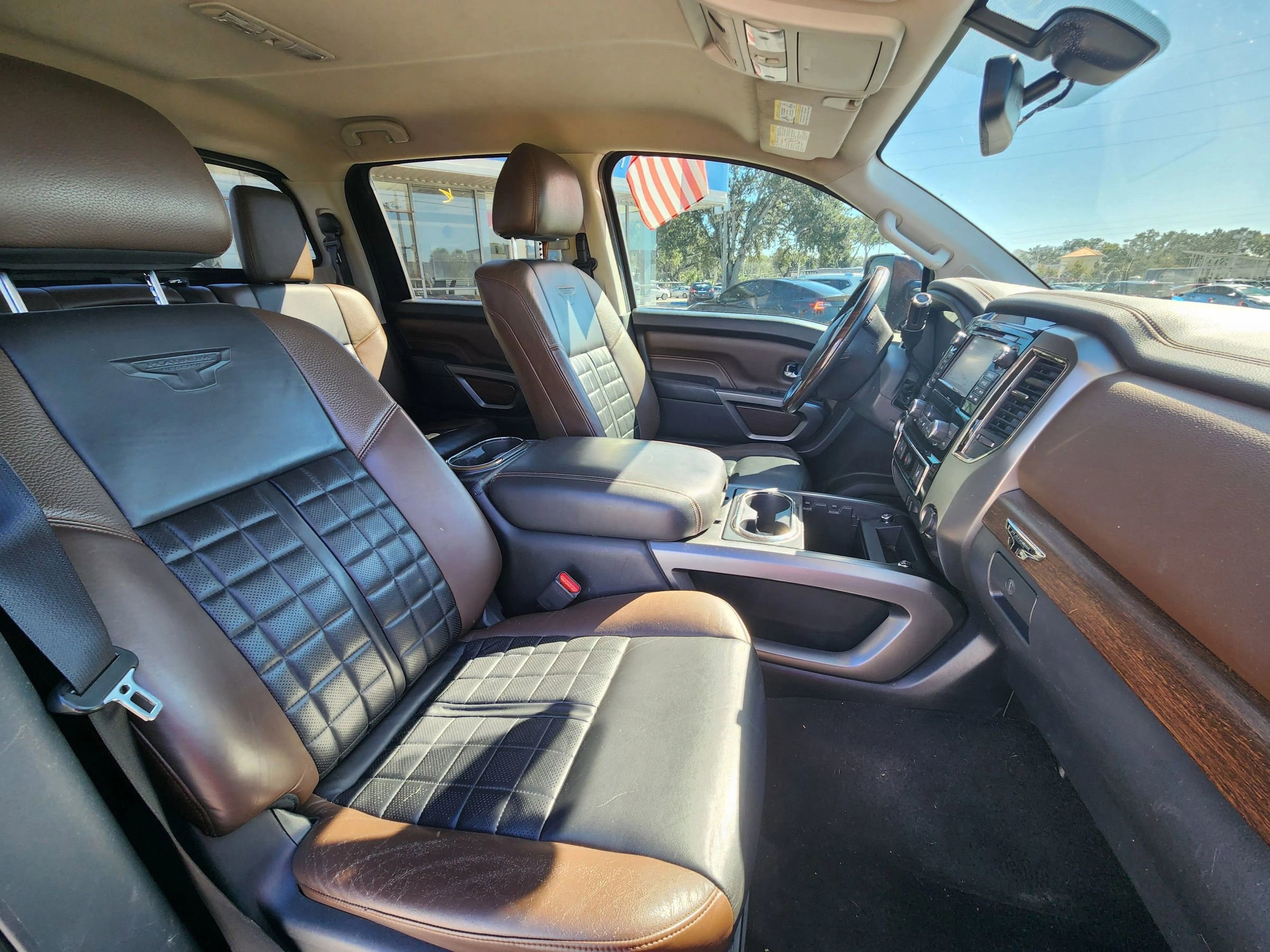 Used 2016 Nissan Titan Platinum Reserve image 11