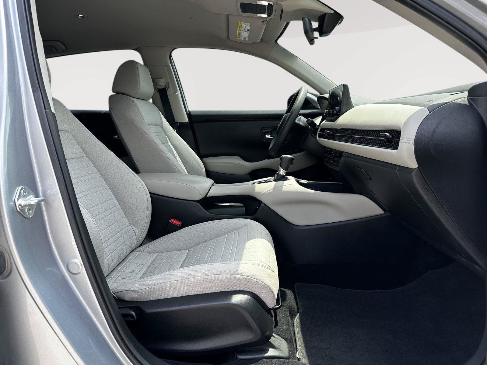 Certified 2024 Honda HR-V LX image 23
