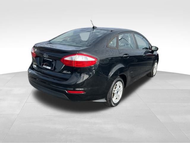 Used 2017 Ford Fiesta SE image 7