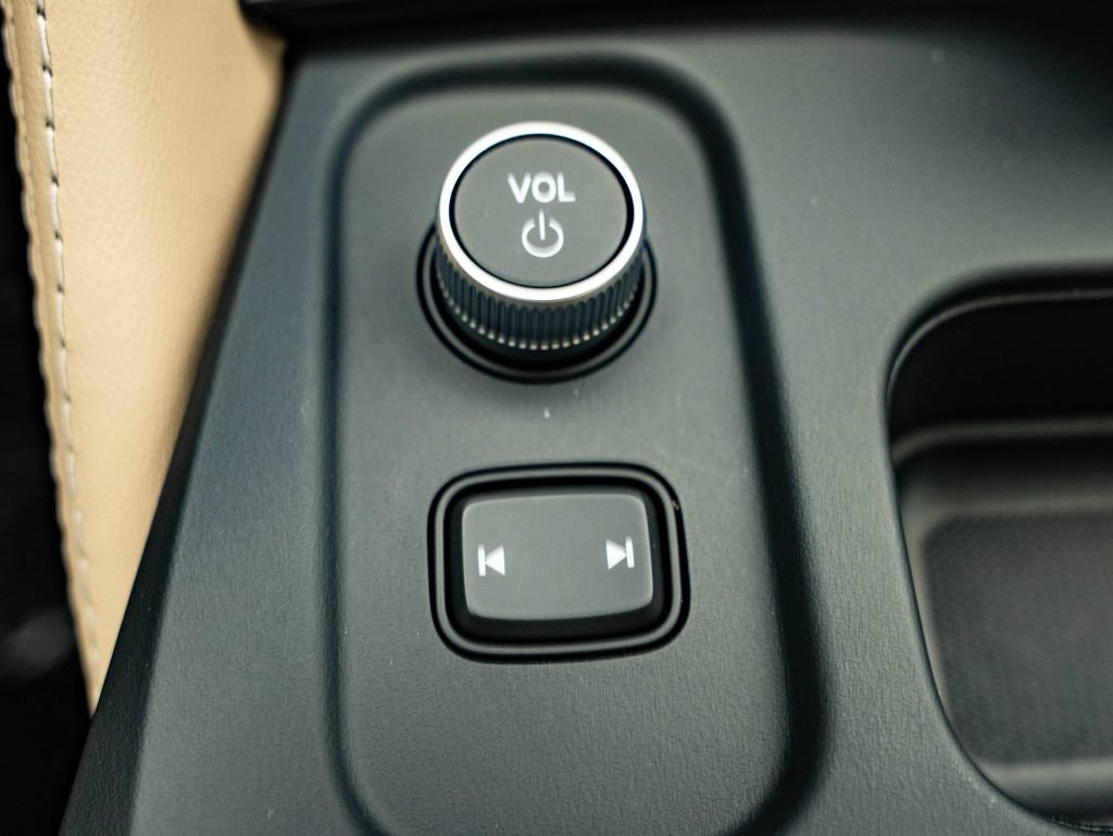 New 2026 Acura MDX SH-AWD w/ Advance Package image 38