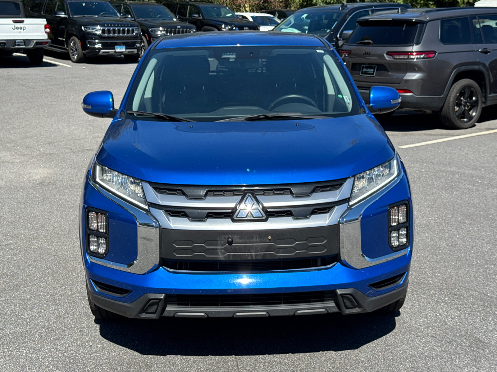 Used 2024 Mitsubishi Outlander Sport SE AWD/4WD image 2