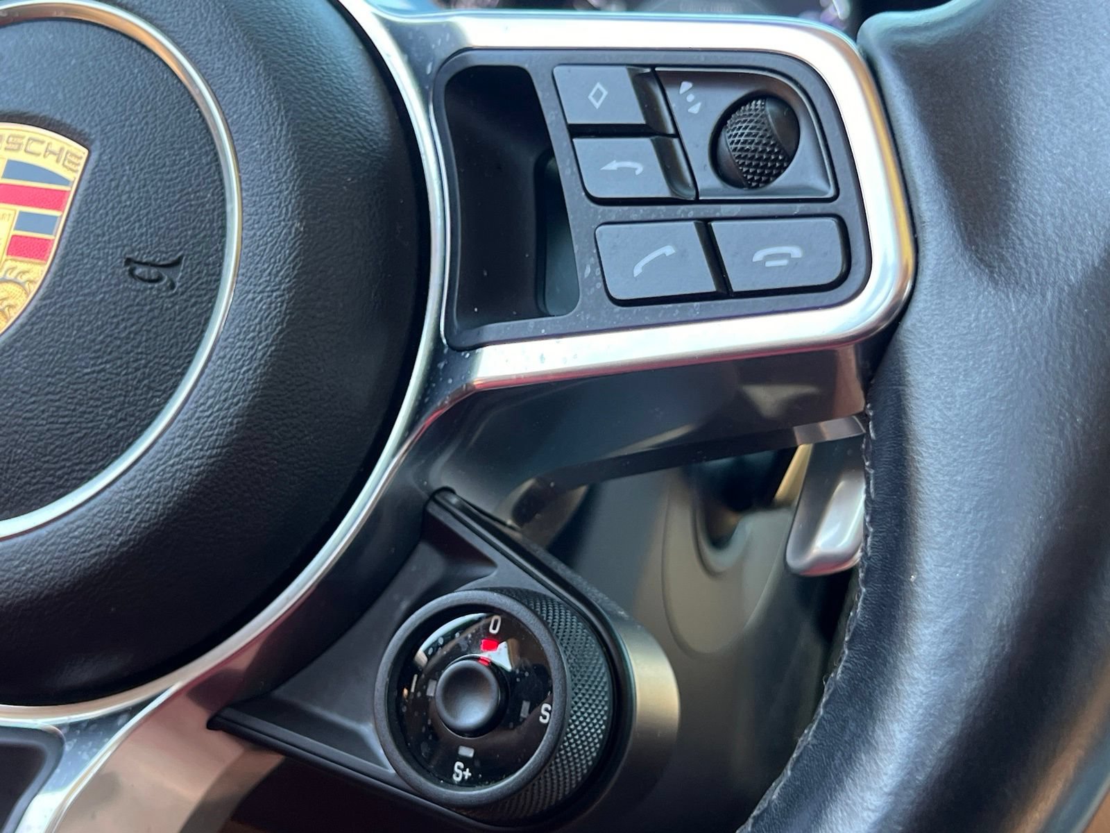 Certified 2018 Porsche Panamera 4S AWD/4WD image 27