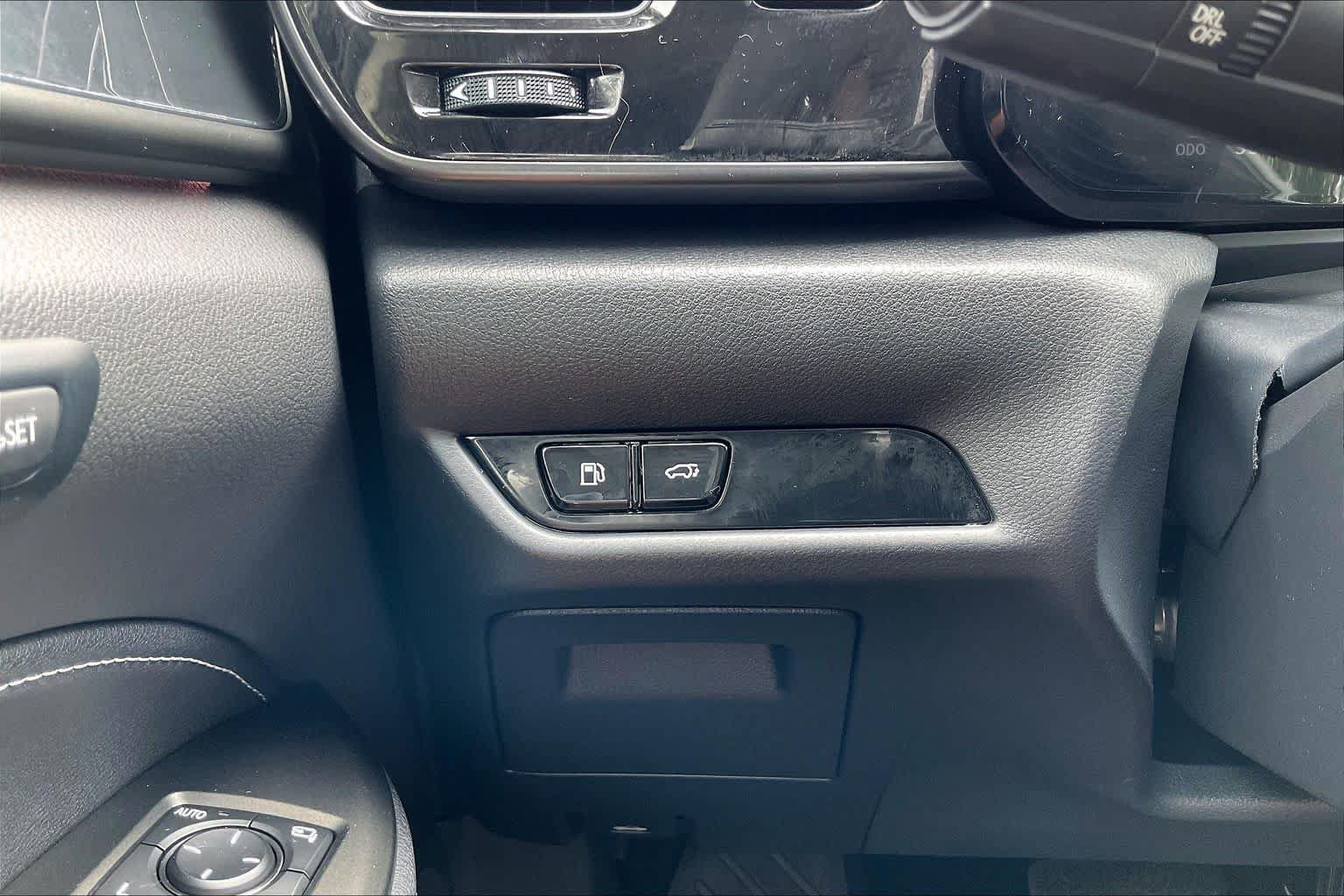 Used 2024 Lexus NX 250 FWD w/ Cold Area Package image 33