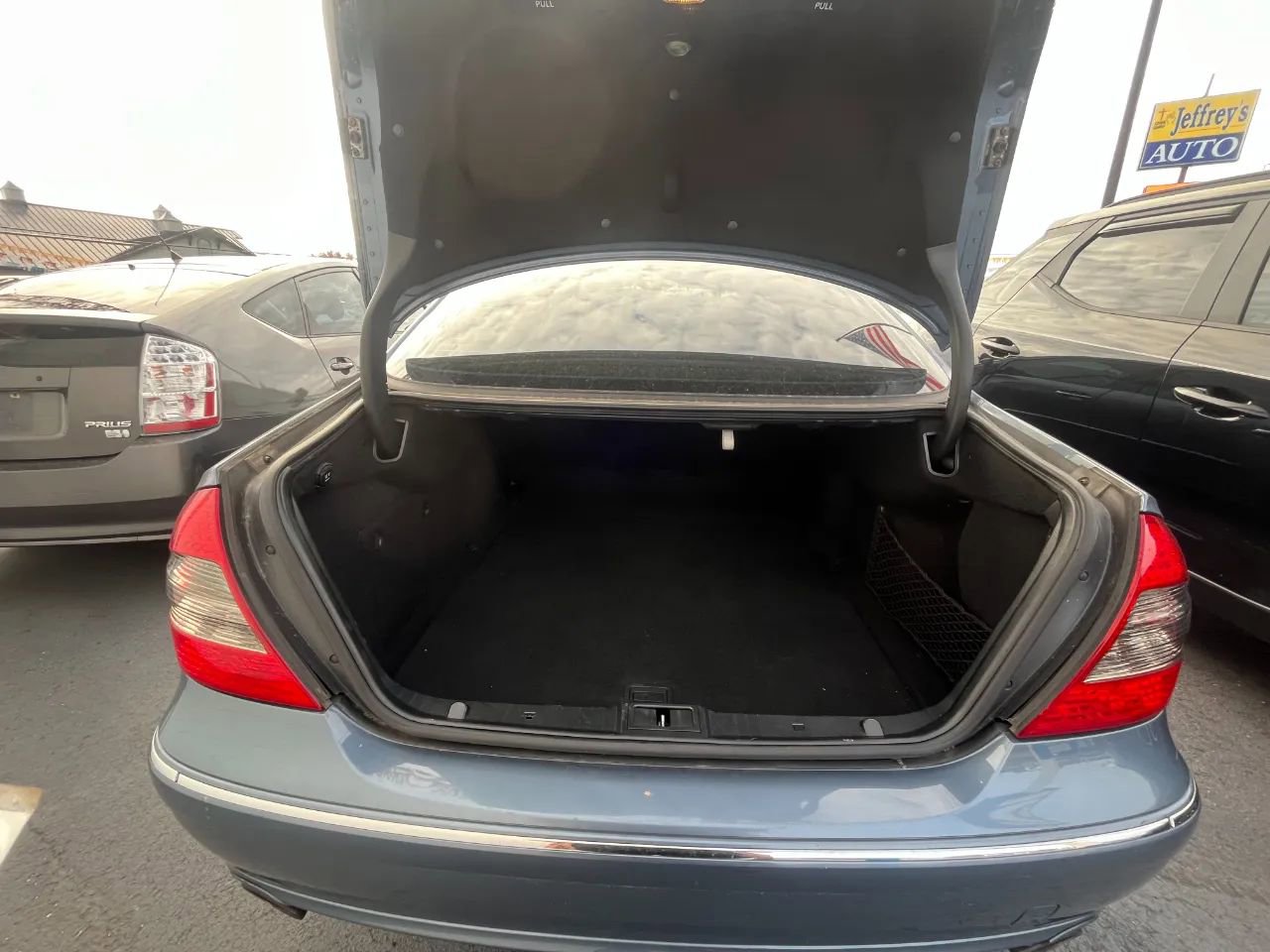 Used 2007 Mercedes-Benz E 350 4MATIC Sedan image 14