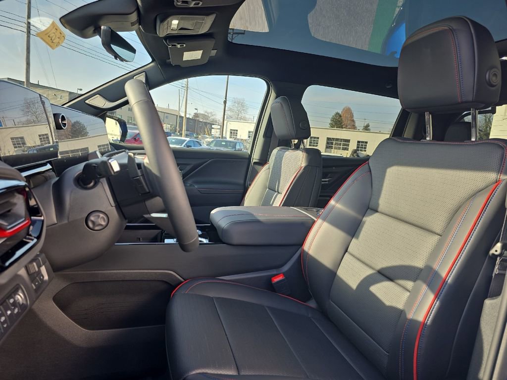 New 2025 Chevrolet Silverado EV RST image 29