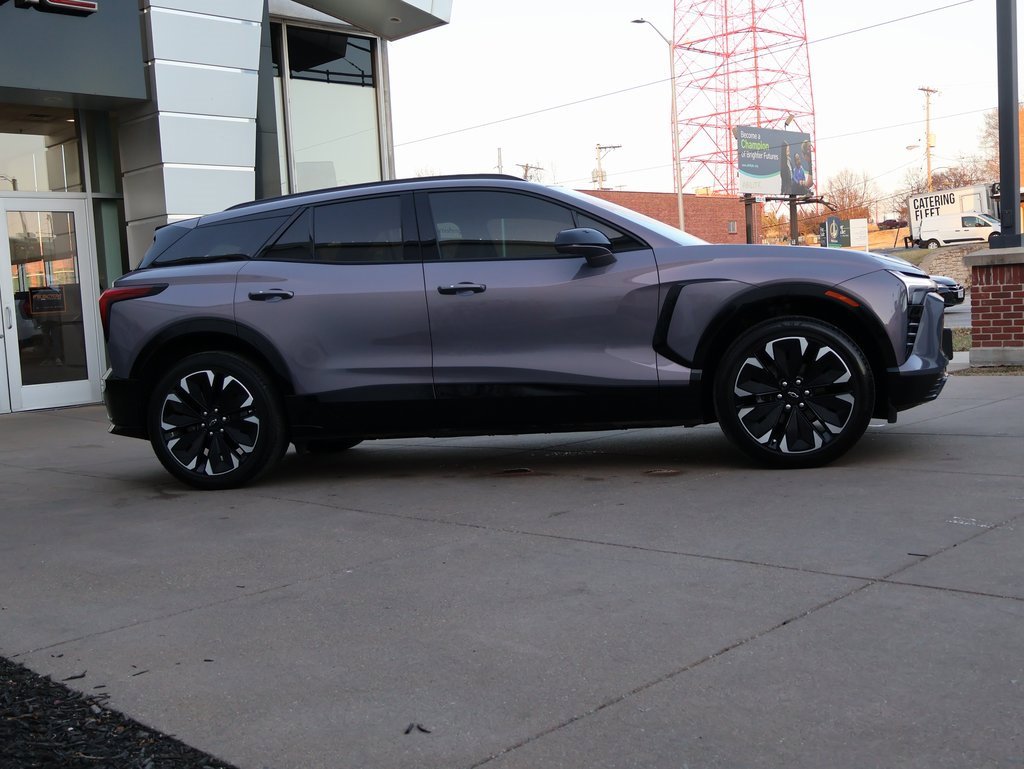 Used 2024 Chevrolet Blazer EV RS image 9