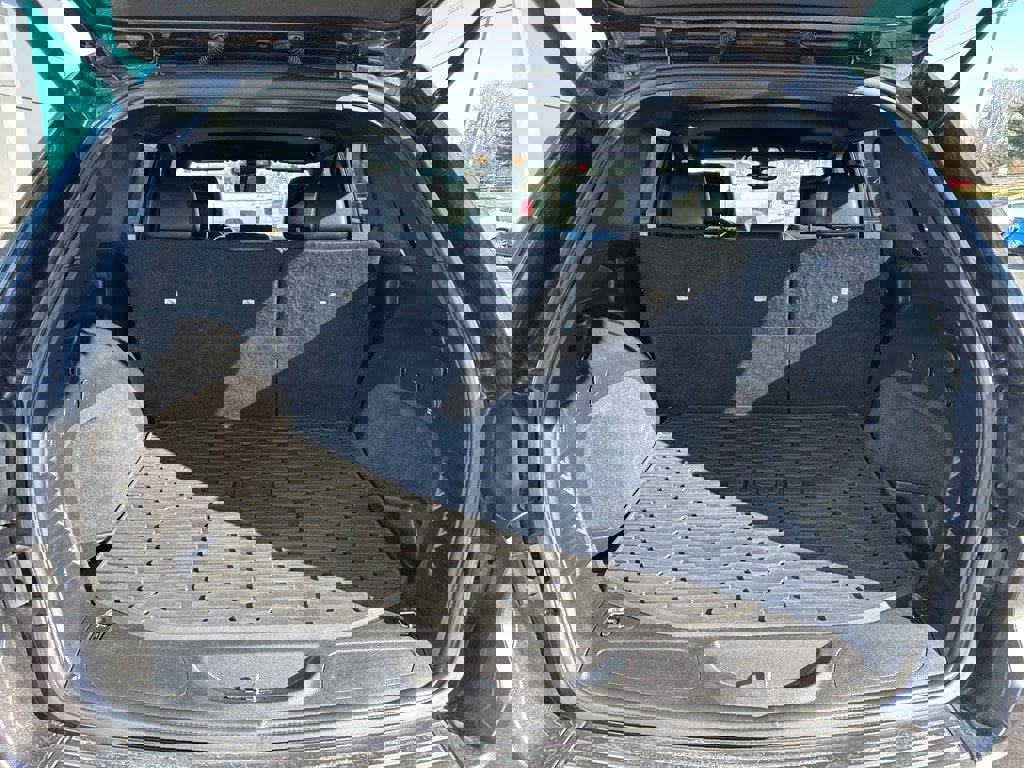 Used 2019 Jeep Grand Cherokee Altitude image 9