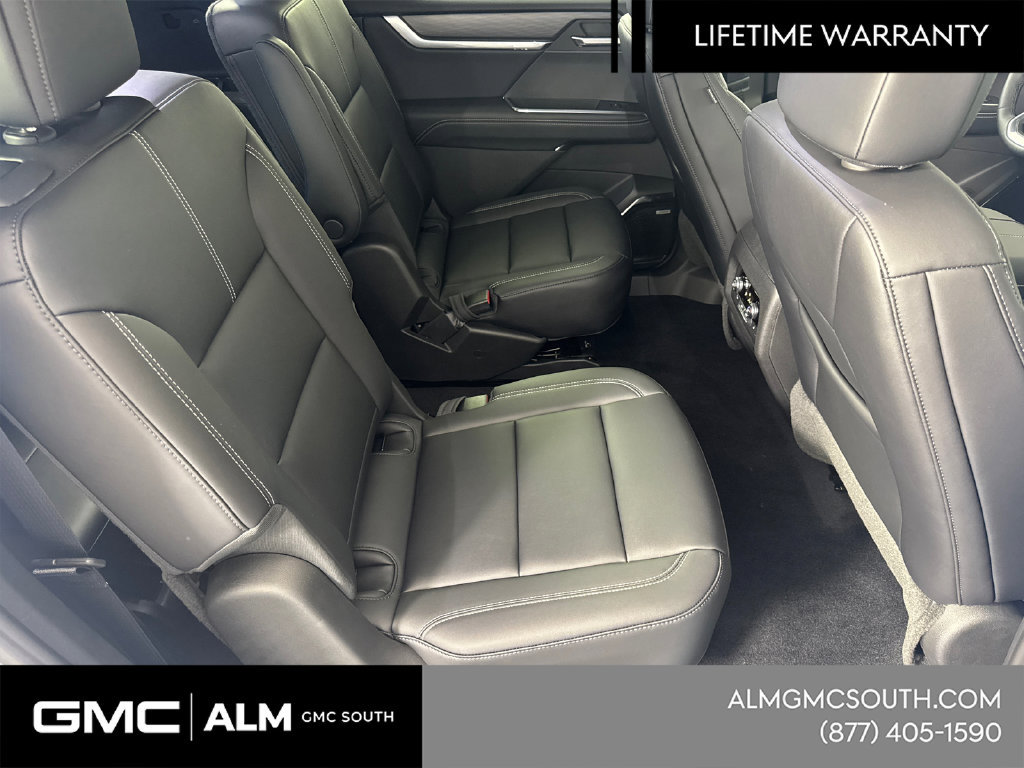 New 2026 GMC Acadia Elevation w/ Elevation Premium Package FWD image 17