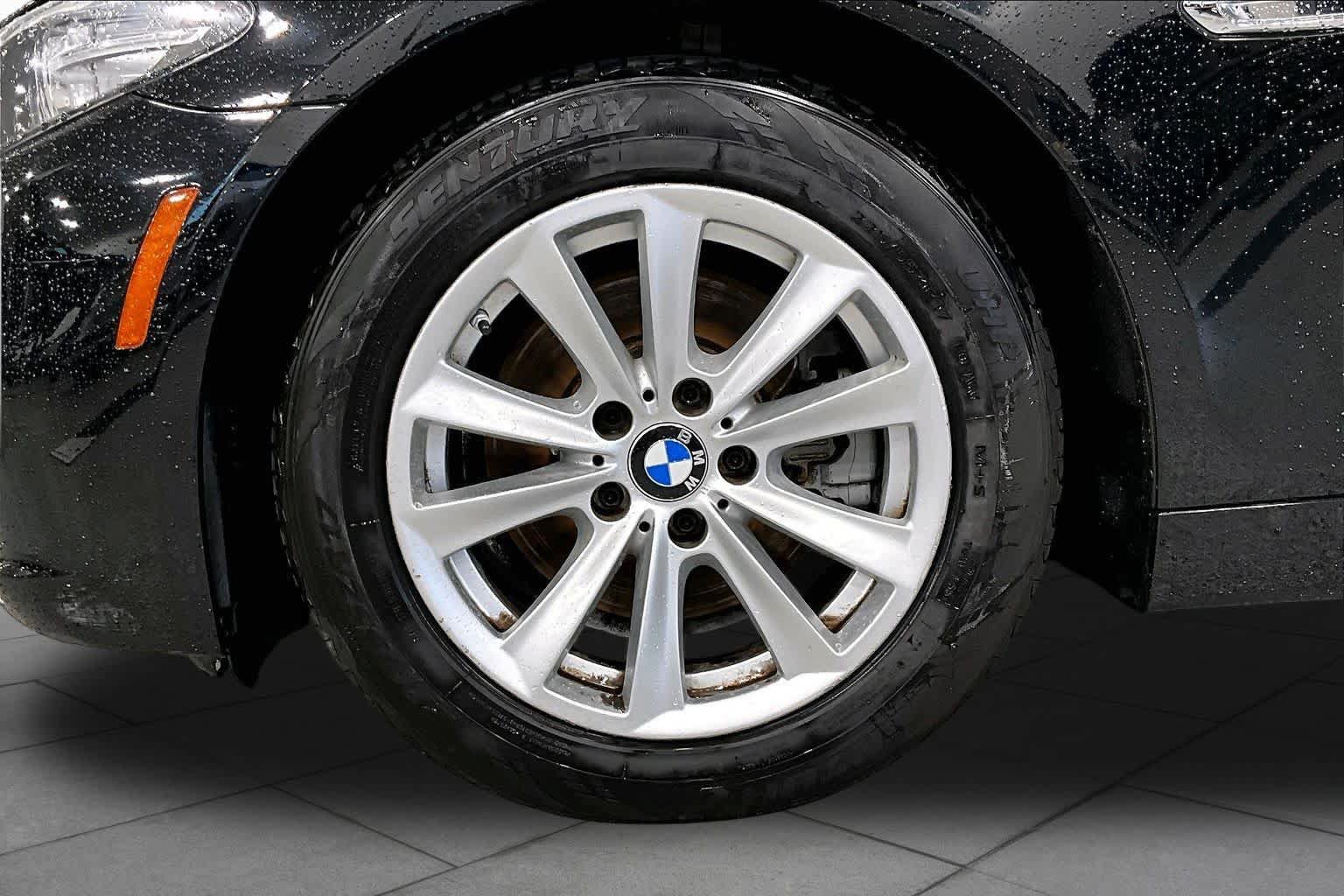 Used 2015 BMW 528i Sedan RWD image 11