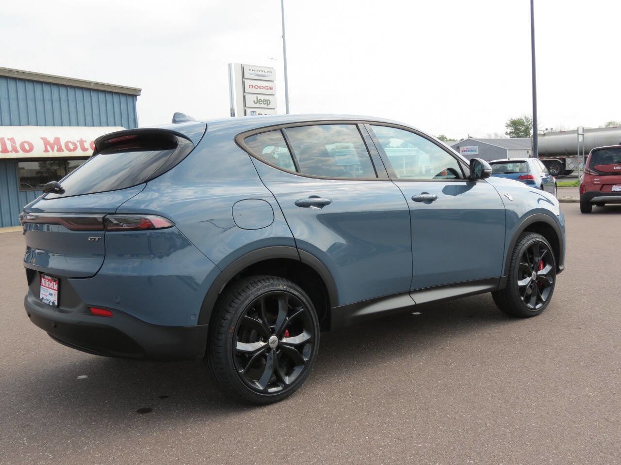 Used 2023 Dodge Hornet GT Plus w/ Track Pack image 2