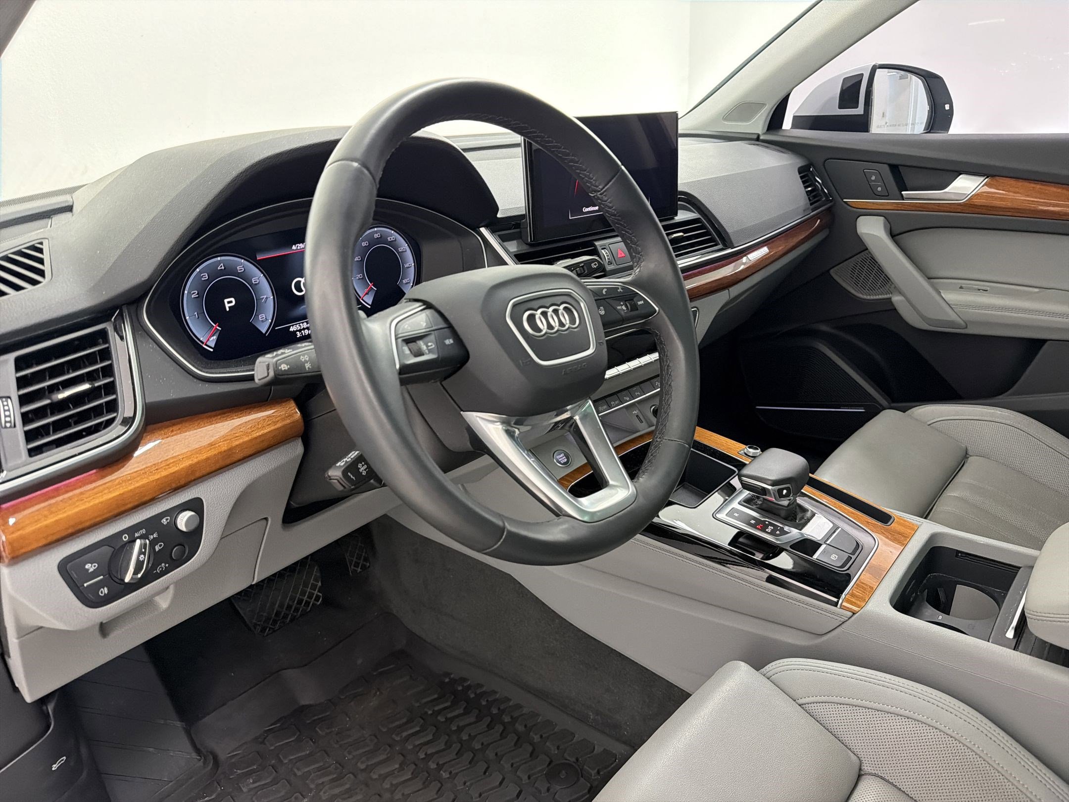 Used 2023 Audi Q5 2.0T Prestige AWD/4WD image 4