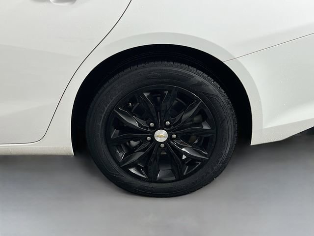 Used 2024 Chevrolet Malibu LT image 32