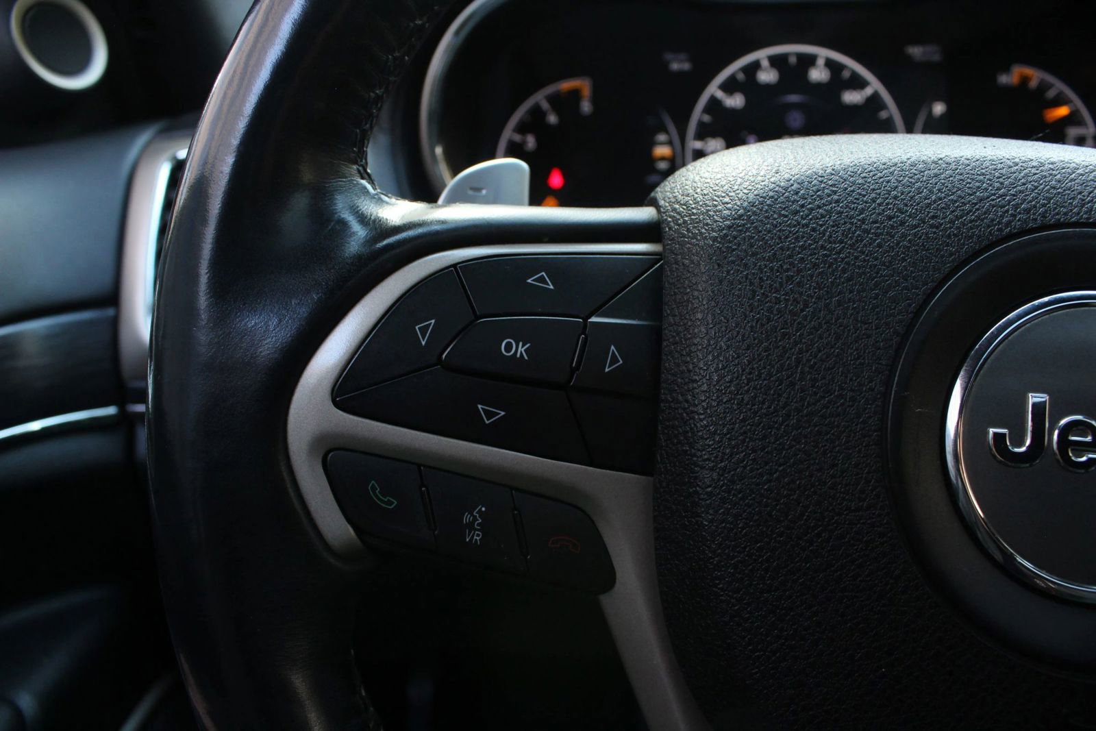 Used 2014 Jeep Grand Cherokee Summit image 26