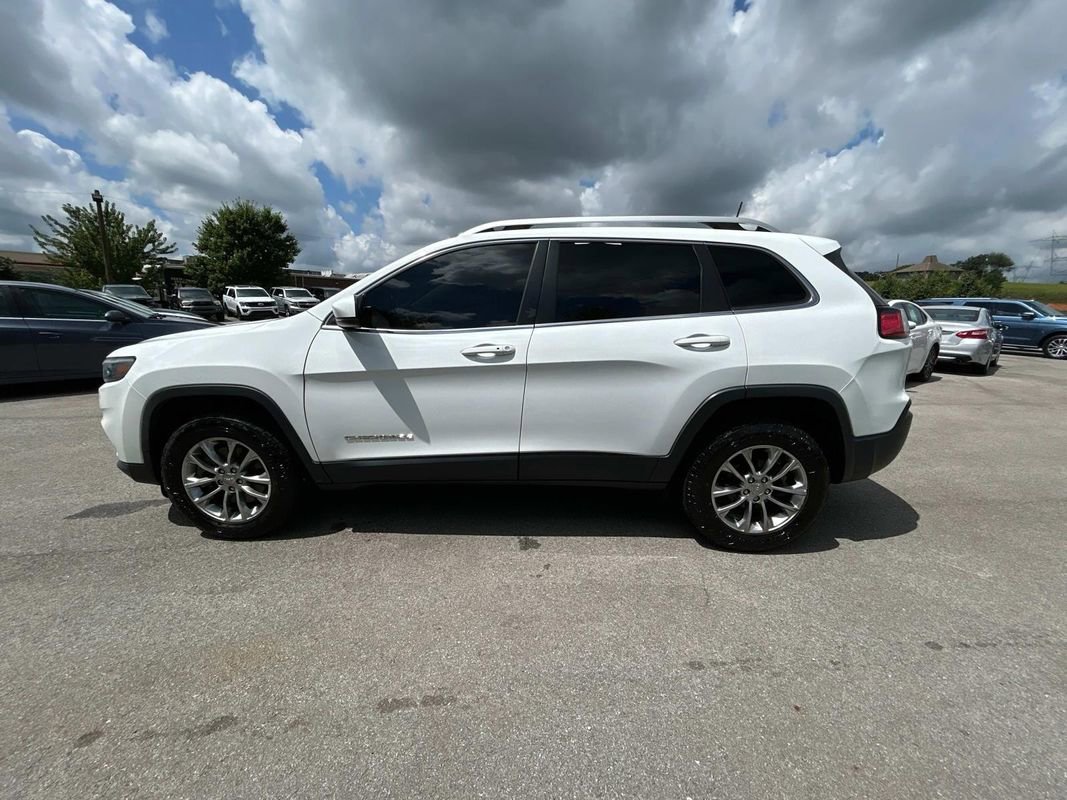 Used 2020 Jeep Cherokee Latitude Plus image 6