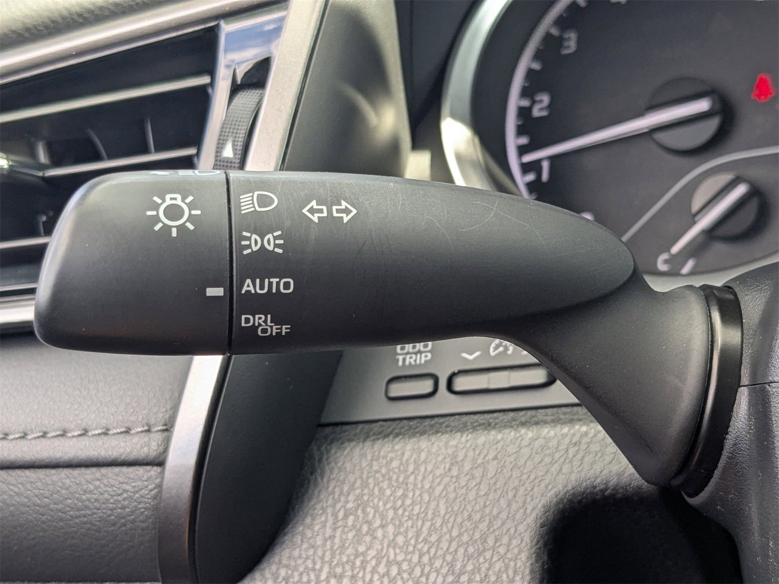 Used 2024 Toyota Camry LE image 24