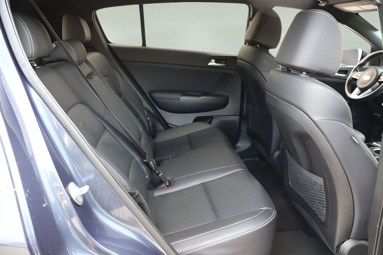 Used 2021 Kia Sportage S FWD image 17