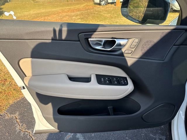 Used 2026 Volvo XC60 B5 Plus w/ Protection Package Premier image 13