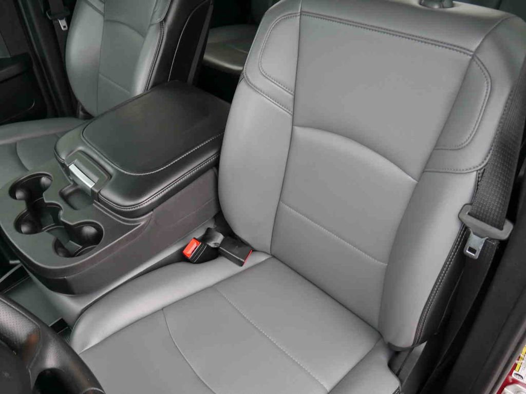 Used 2026 RAM 3500 Tradesman w/ Chrome Appearance Group image 30