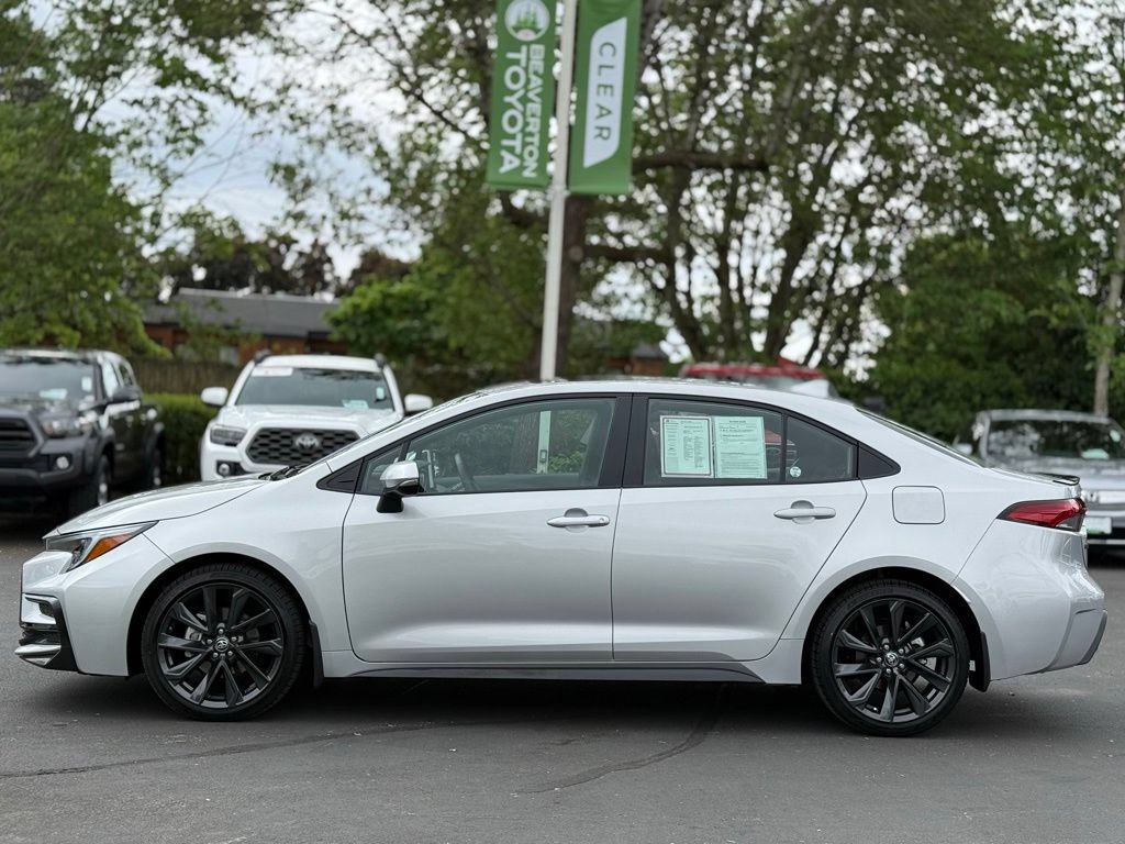 Certified 2025 Toyota Corolla XSE FWD image 2