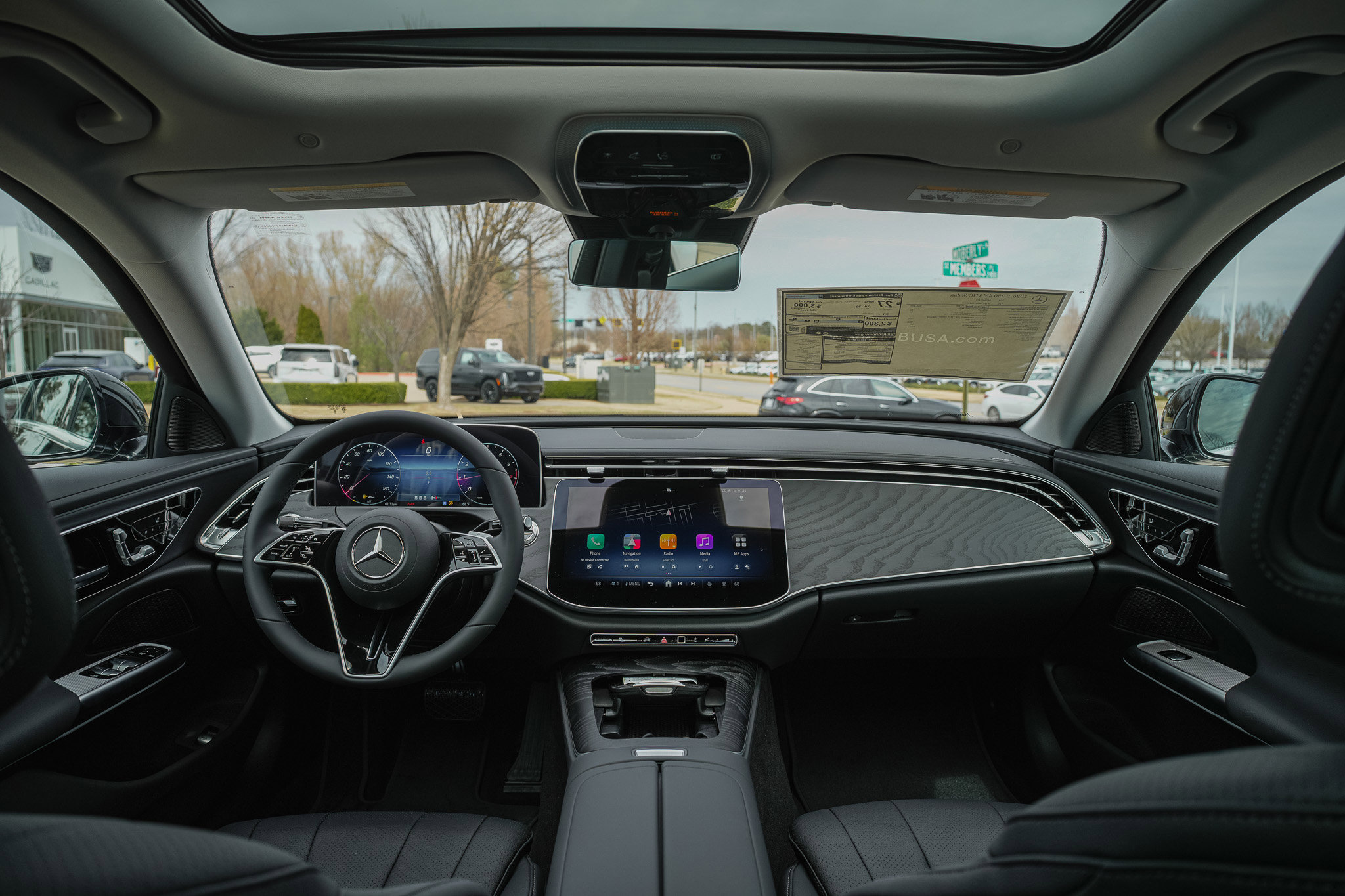 New 2026 Mercedes-Benz E 350 4MATIC Sedan image 17