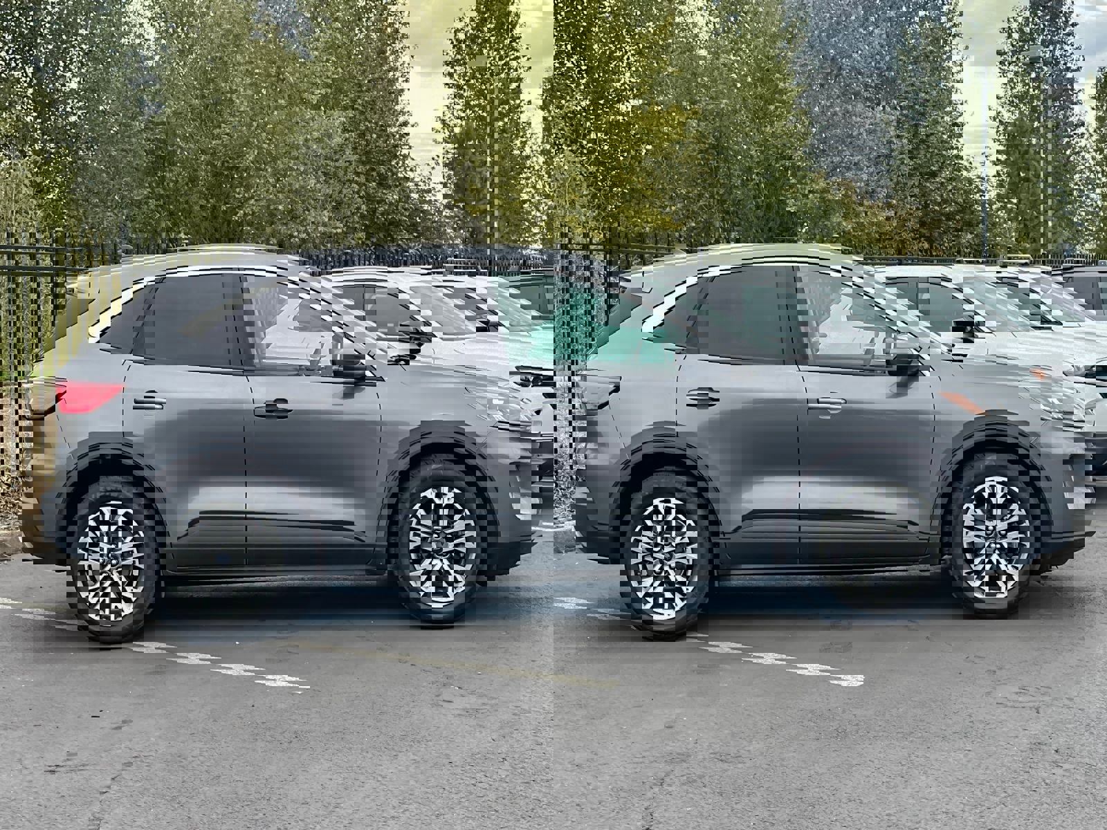 Used 2022 Ford Escape SEL image 3