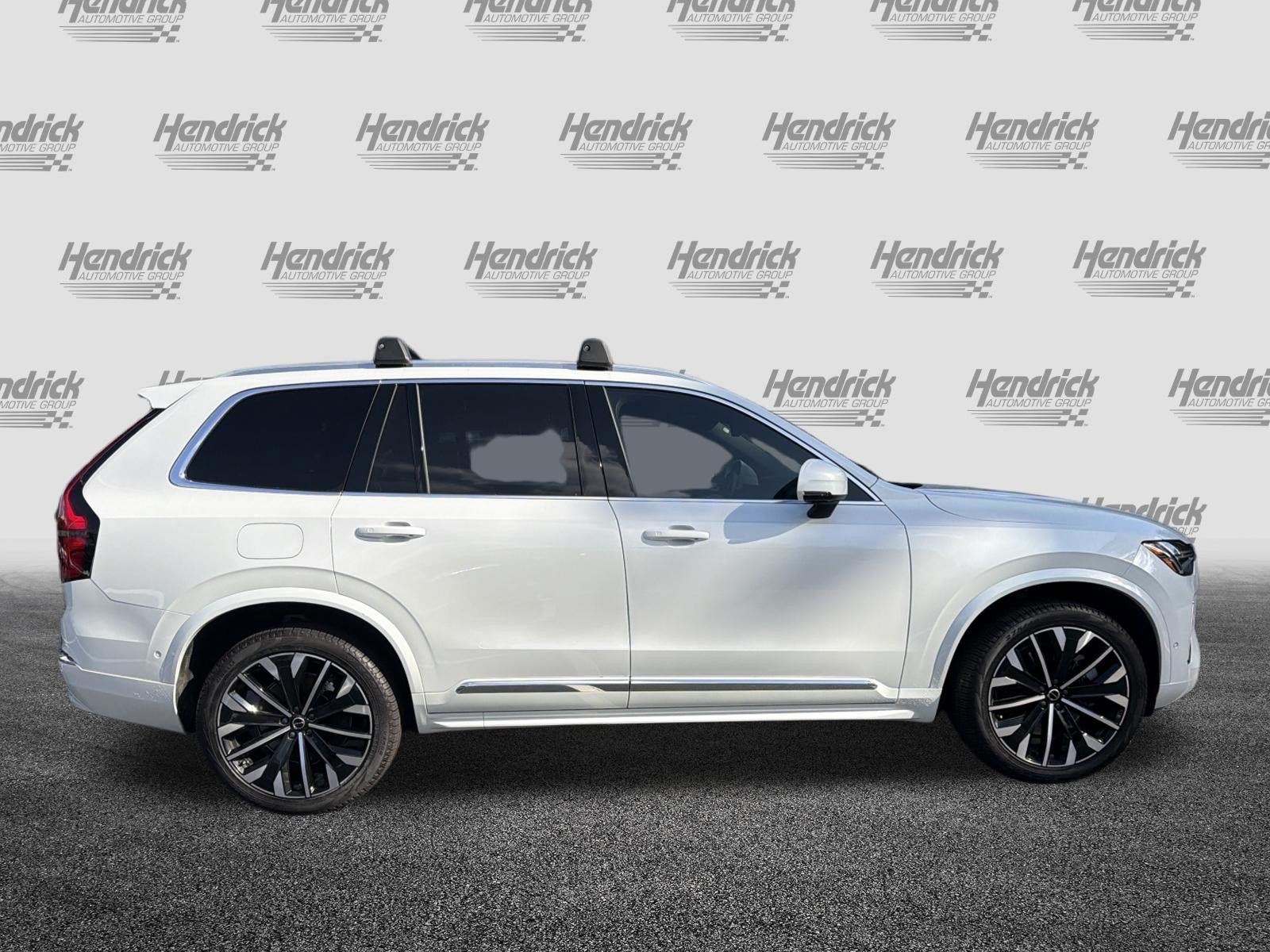 Used 2026 Volvo XC90 T8 Plus w/ Protection Package Premier AWD/4WD image 11