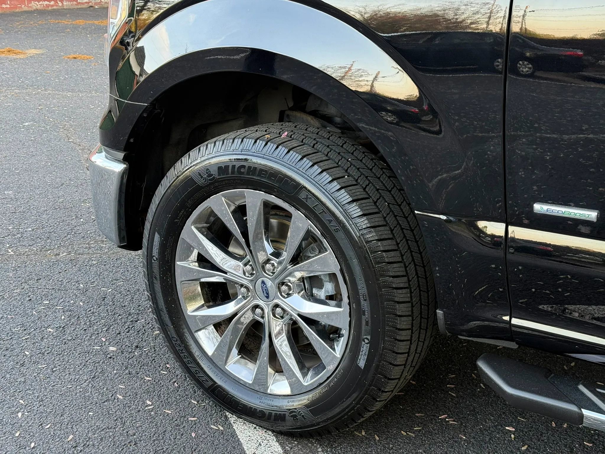 Used 2016 Ford F150 XLT w/ Equipment Group 302A Luxury image 25