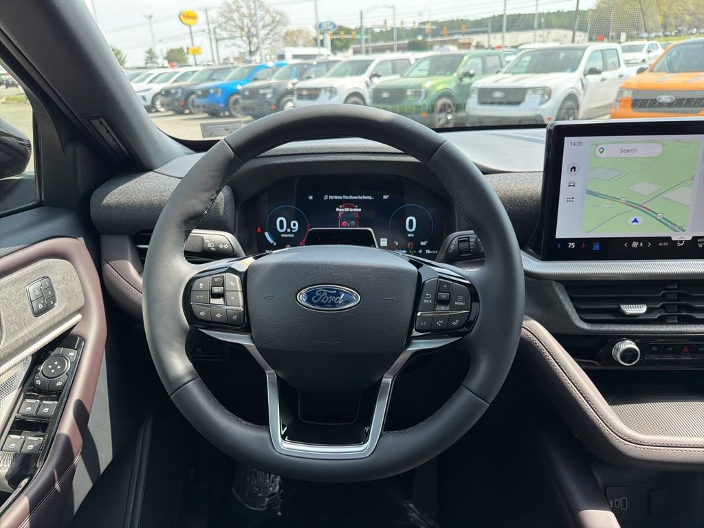 New 2026 Ford Explorer Platinum image 25