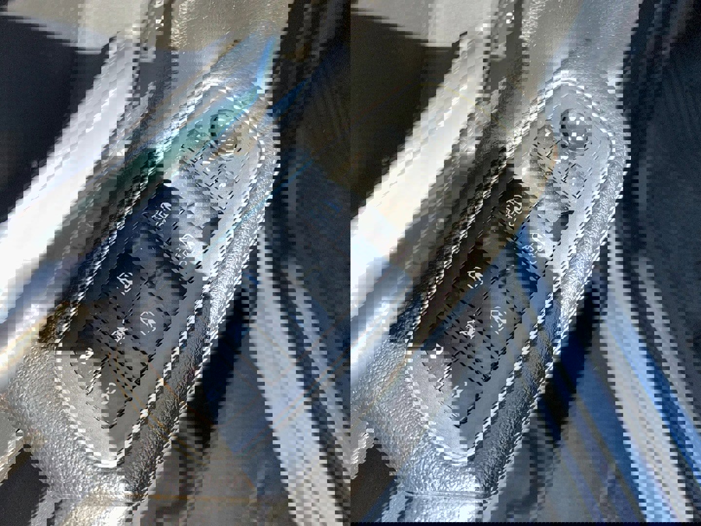 Used 2019 RAM 1500 Laramie w/ Sport Appearance Package image 14