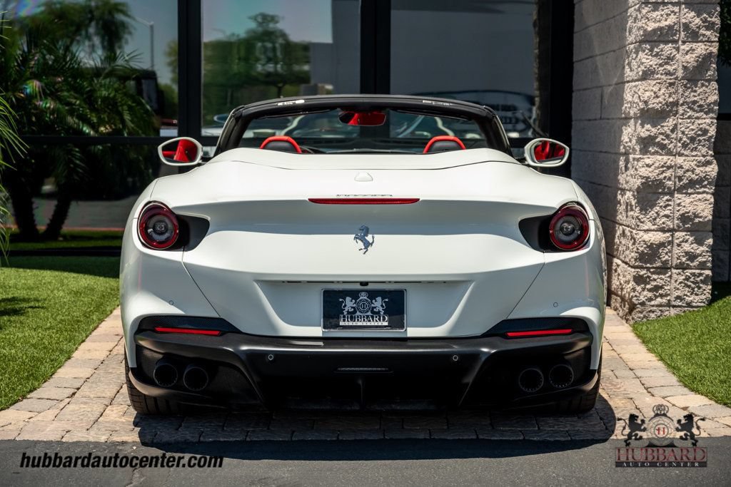 Used 2022 Ferrari Portofino M RWD image 7