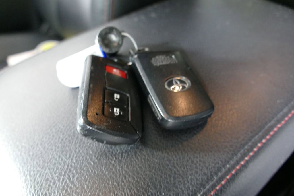 Used 2021 Toyota 4Runner TRD Off-Road Premium w/ Moonroof Package image 21