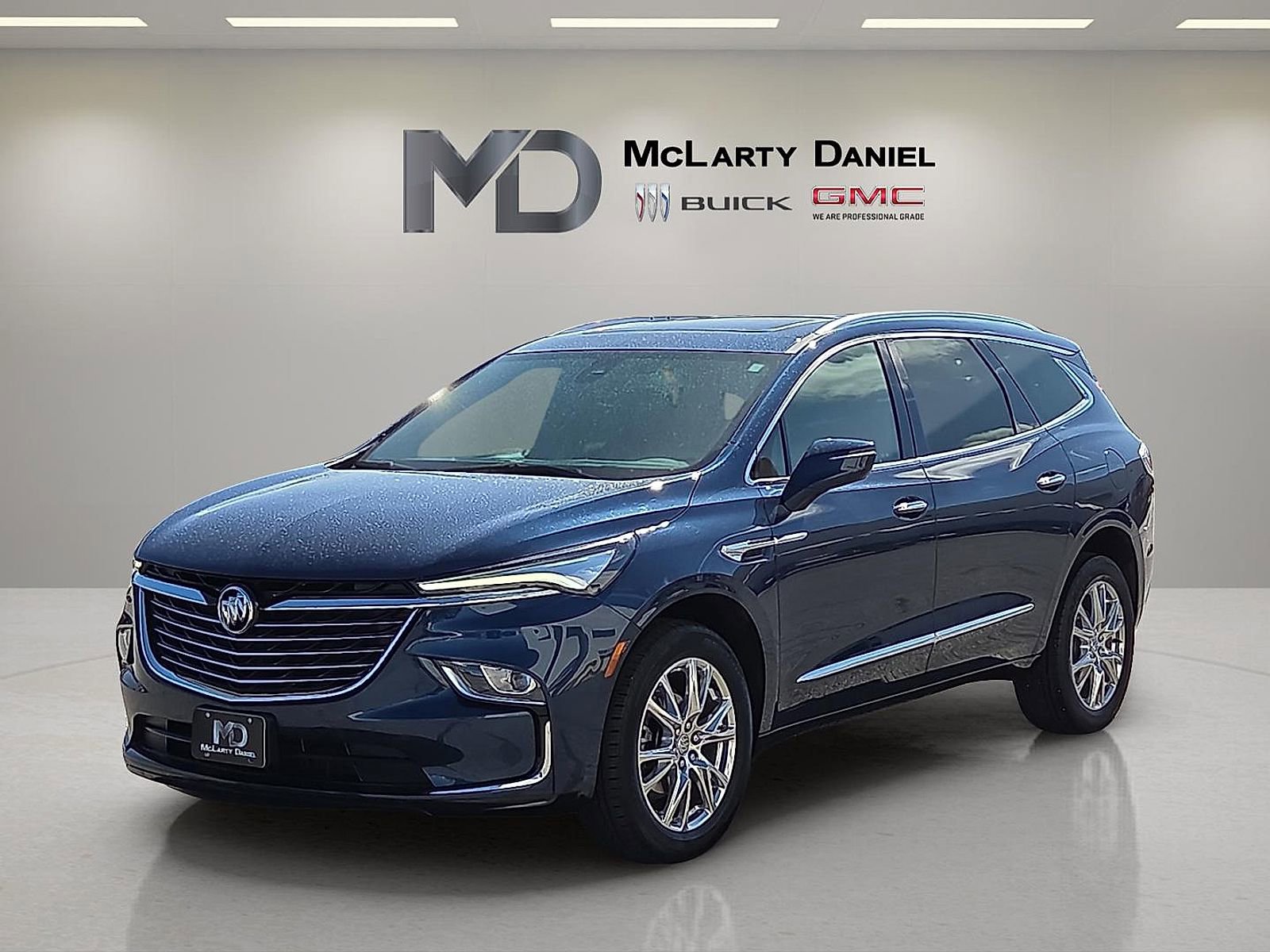 Certified 2024 Buick Enclave Essence w/ Experience Buick Package image 2