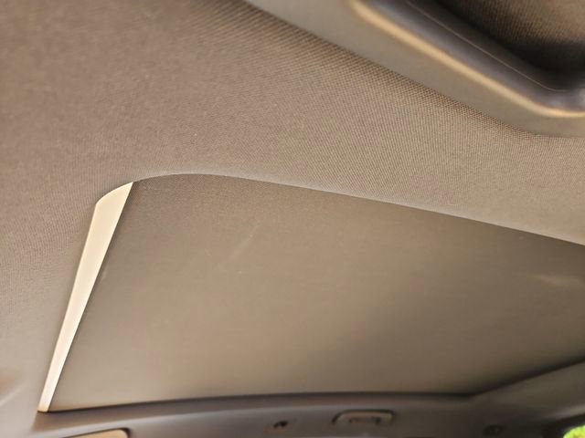 Used 2023 Porsche Cayenne Platinum Edition image 17