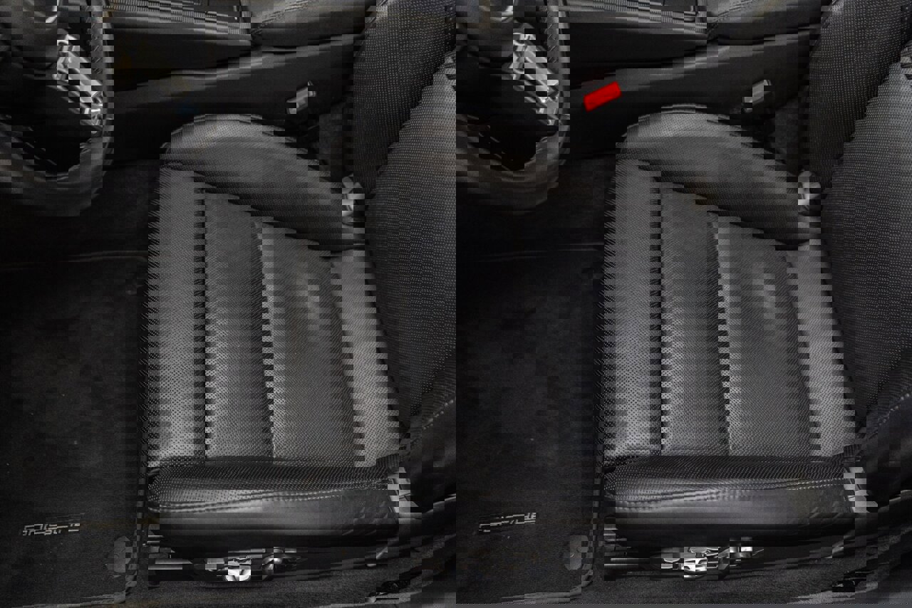 Used 2019 Porsche 911 Turbo S image 34