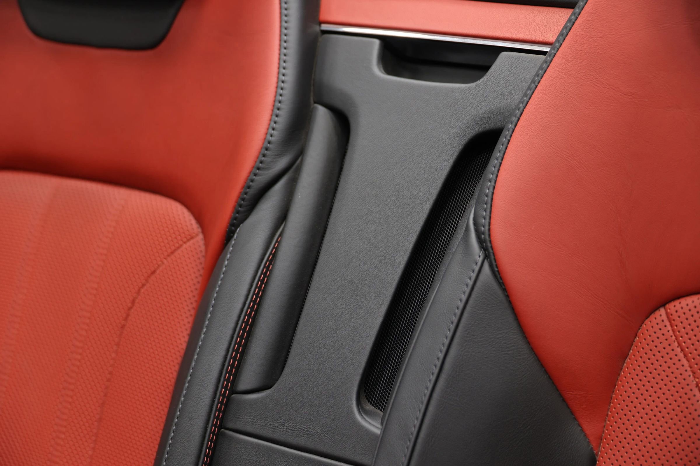 Used 2020 Bentley Continental GT V8 image 66