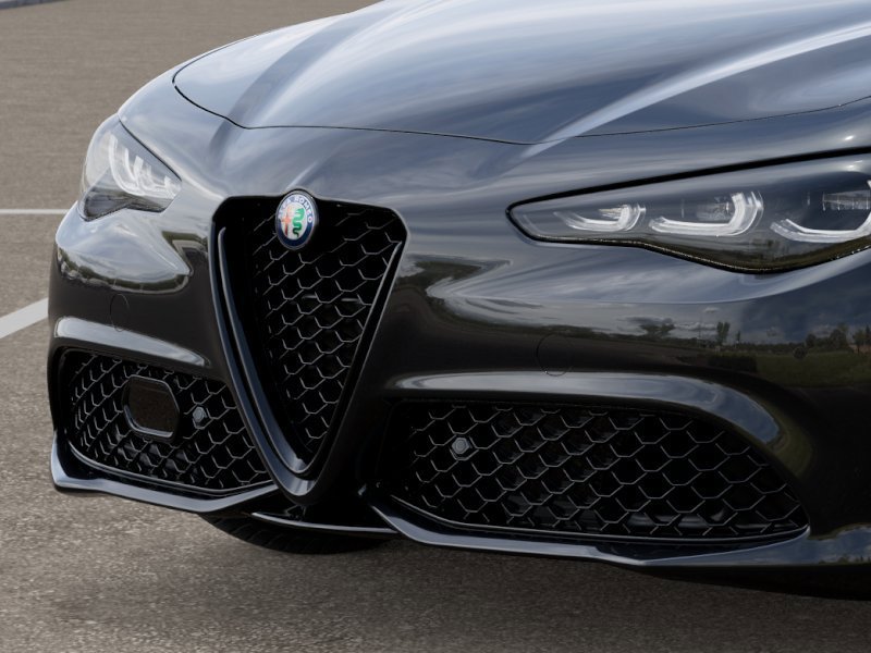 New 2025 Alfa Romeo Giulia AWD w/ Driving Assist Package image 23