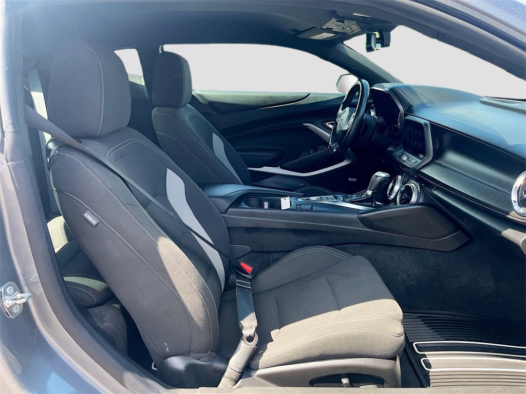 Used 2021 Chevrolet Camaro LT w/ RS Package image 26