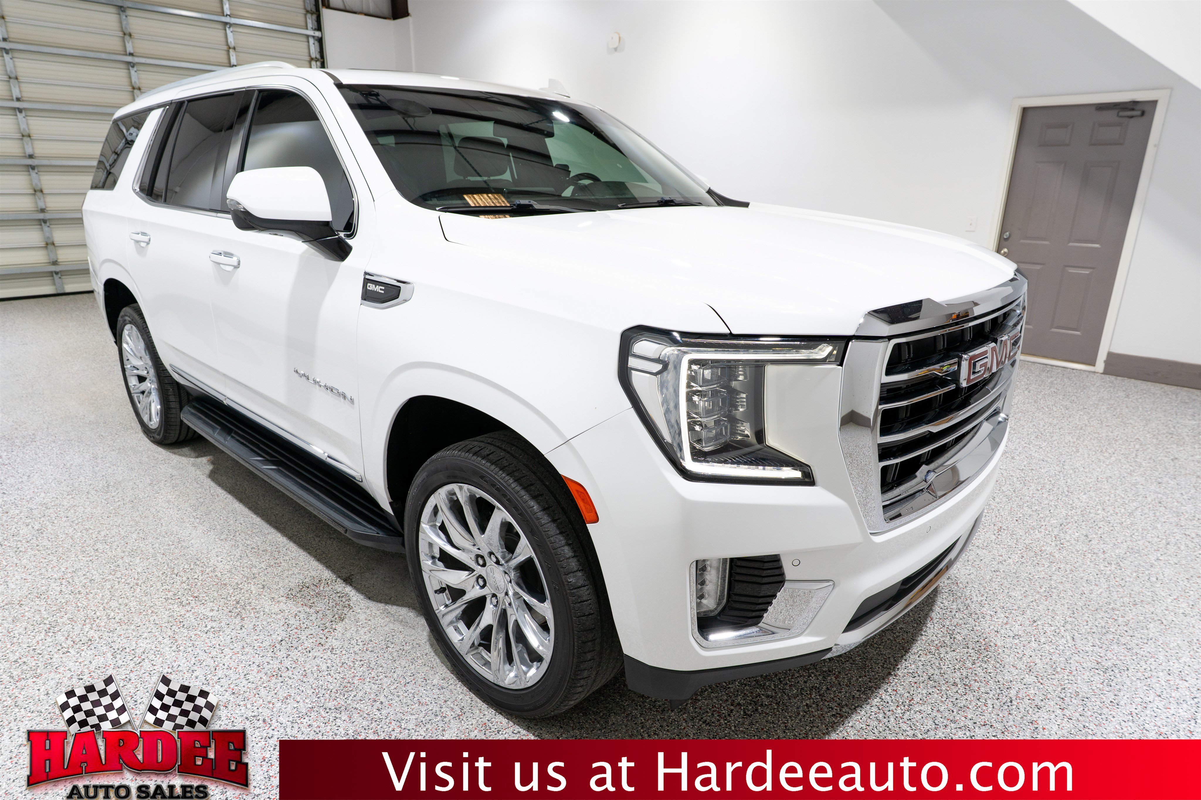 Used 2022 GMC Yukon SLT w/ SLT Premium Package AWD/4WD image 6