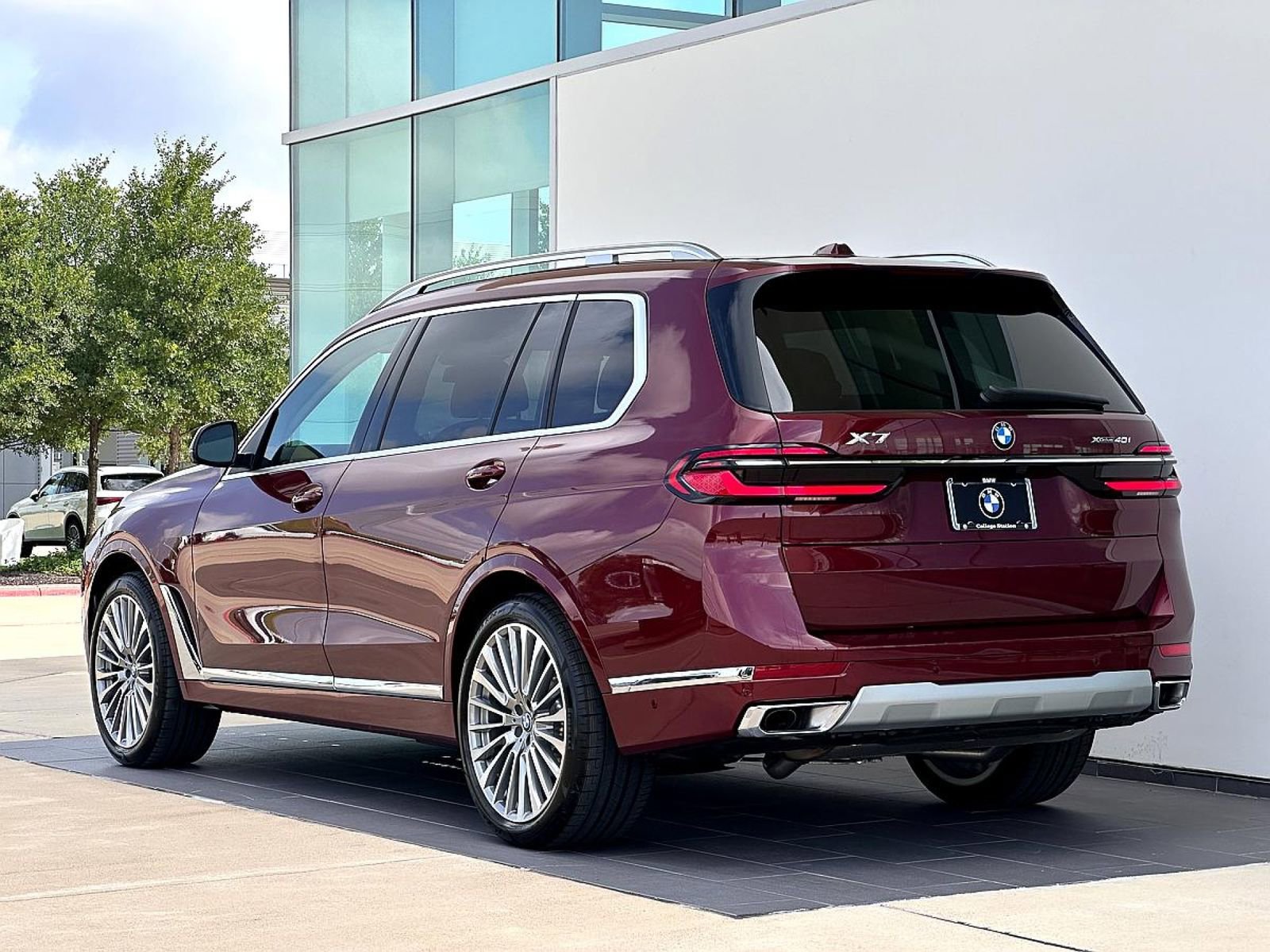 New 2026 BMW X7 xDrive40i image 7
