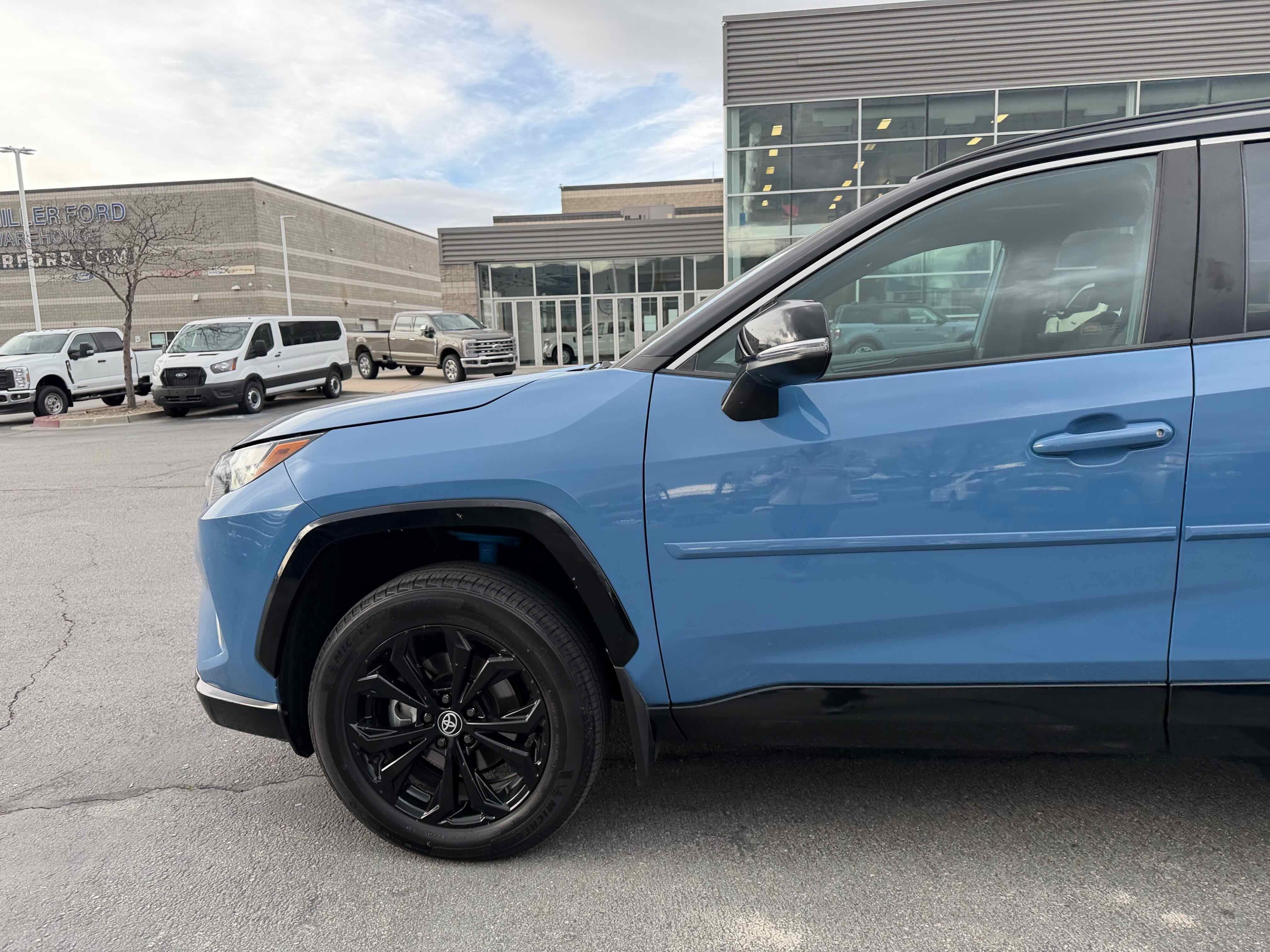 Used 2023 Toyota RAV4 XSE w/ XSE Grade Weather Package image 10