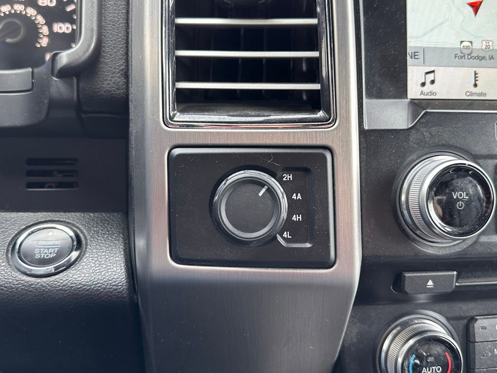 Used 2017 Ford F150 Platinum image 30