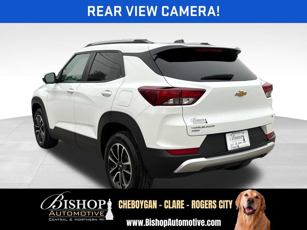 Used 2024 Chevrolet TrailBlazer LT AWD/4WD image 9