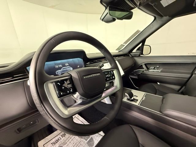 New 2025 Land Rover Range Rover SE image 10