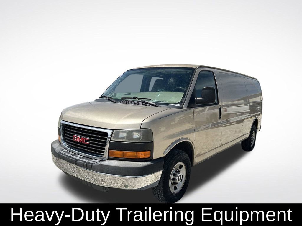 Used 2010 GMC Savana 3500 Extended w/ Chrome Appearance Package RWD image 2