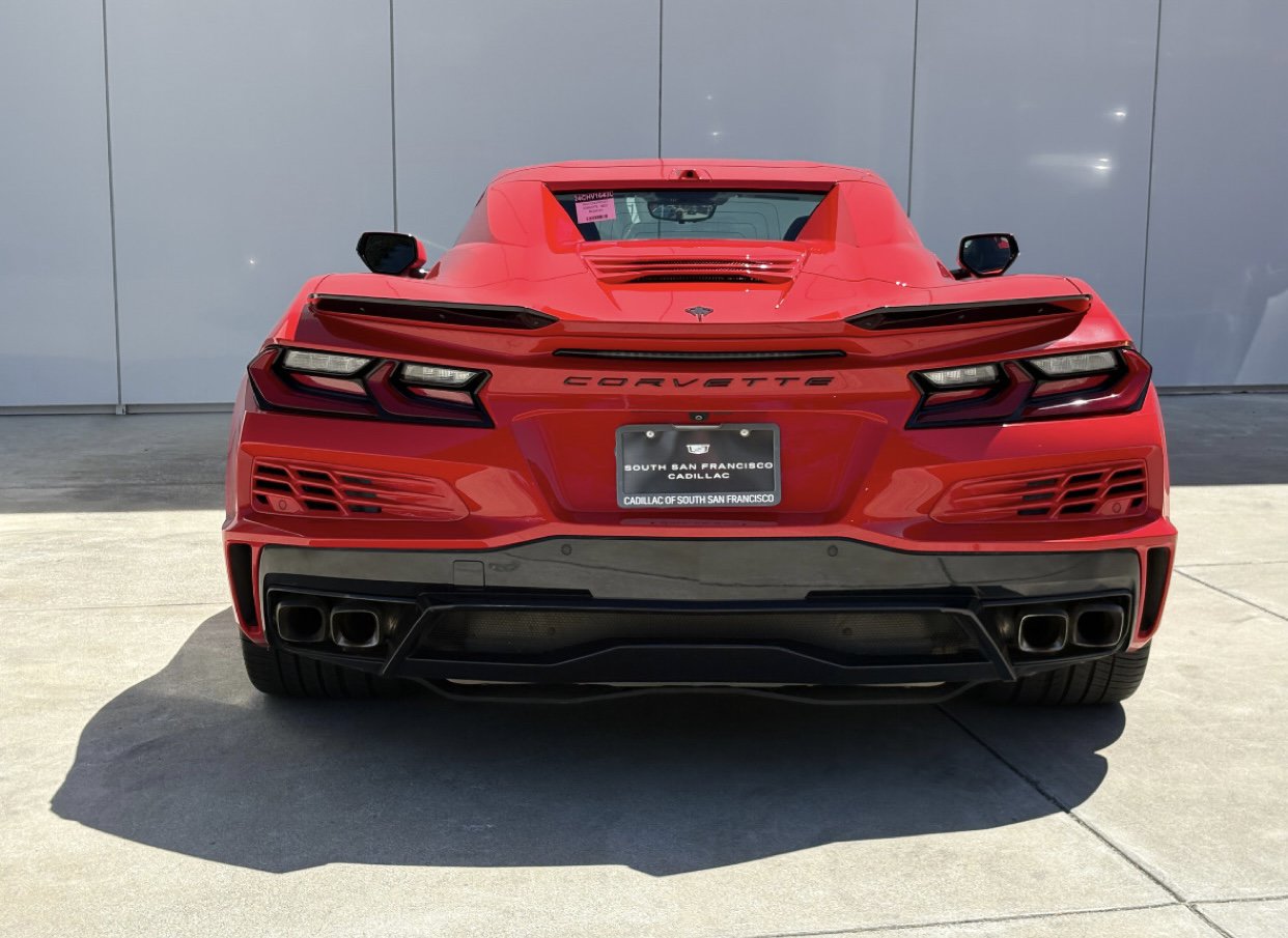 Used 2024 Chevrolet Corvette E-Ray AWD/4WD image 8