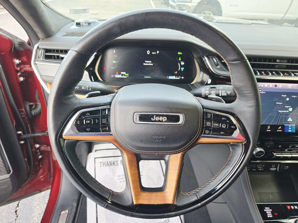 Used 2022 Jeep Grand Cherokee Summit image 23