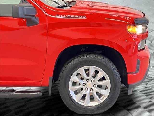 Used 2020 Chevrolet Silverado 1500 Custom w/ Custom Value Package image 6