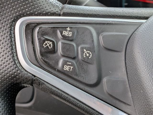 Used 2022 Chevrolet Malibu LT FWD image 18